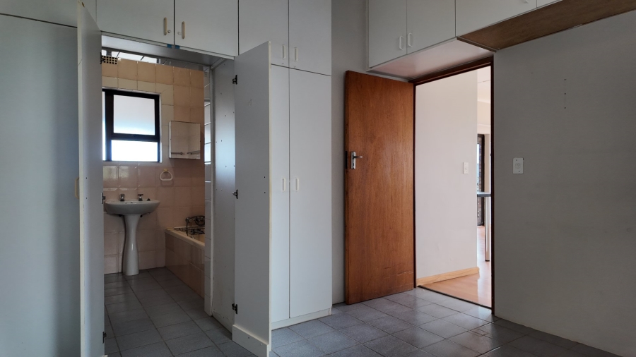 2 Bedroom Property for Sale in Stilbaai Wes Western Cape